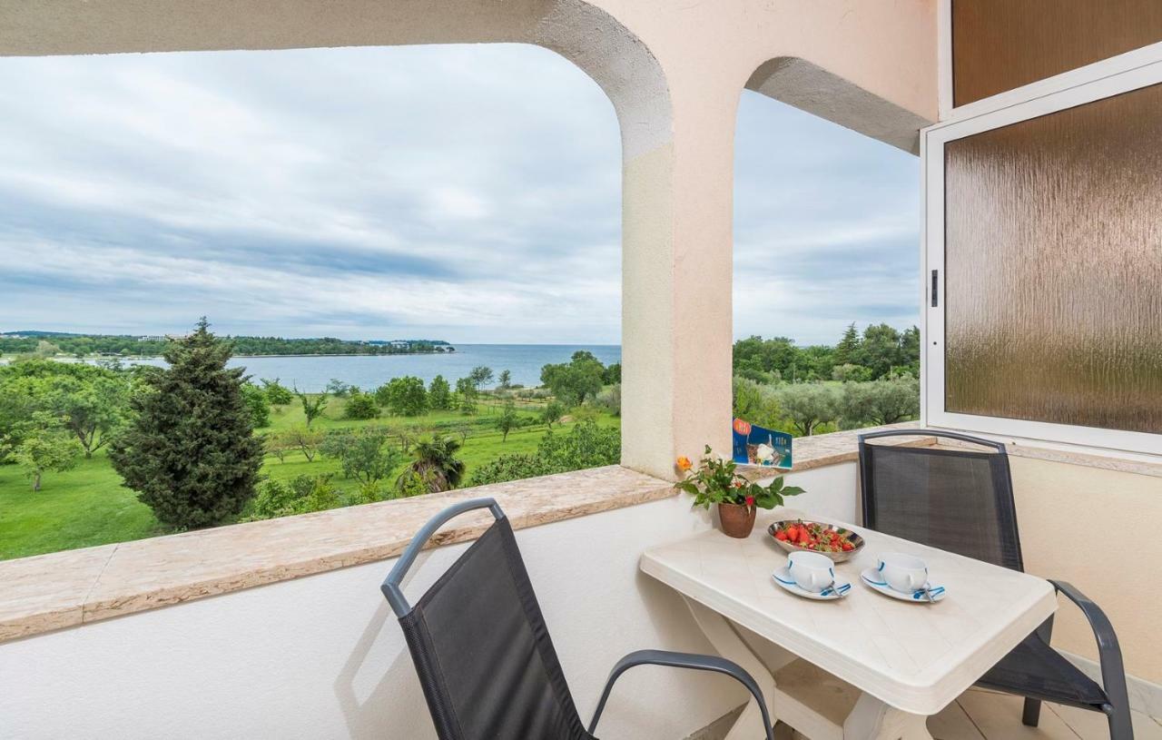 Apartments Saladinka Červar-Porat Exterior foto