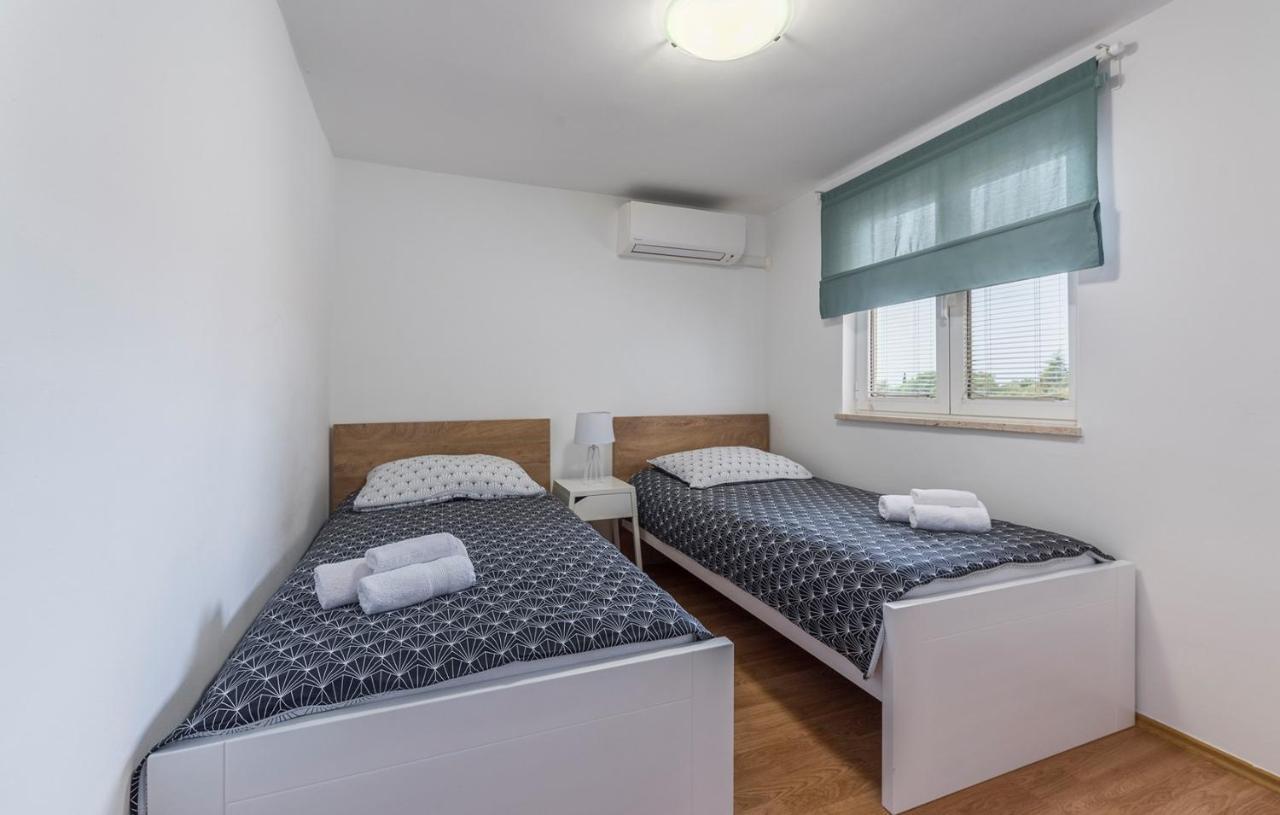 Apartments Saladinka Červar-Porat Exterior foto